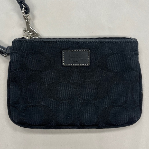 Coach Signature Jacquard Black Wristlet Wallet Purse - Picture 4 of 10
